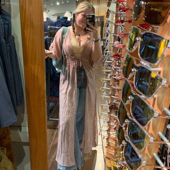 Mauve Duster - Picture 3 of 3